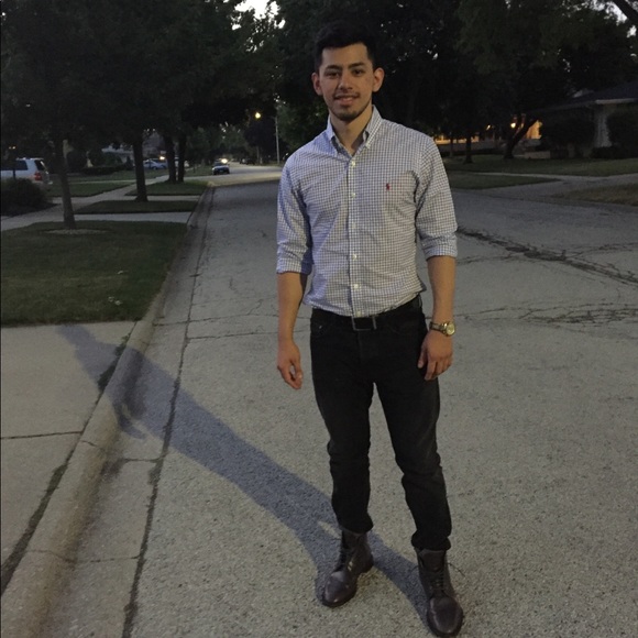 Meet your Posher, Andre - Picture 1 of 2